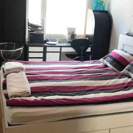 Spacious 2-room With Covered Balcony Lejlighed *