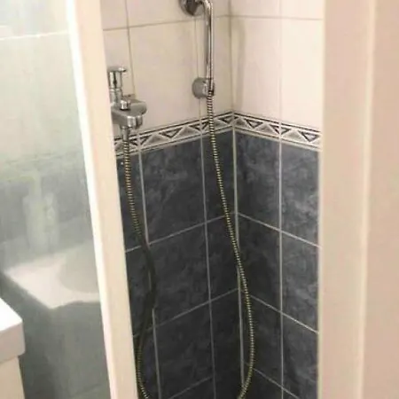 Spacious 2-room With Covered Balcony Lejlighed